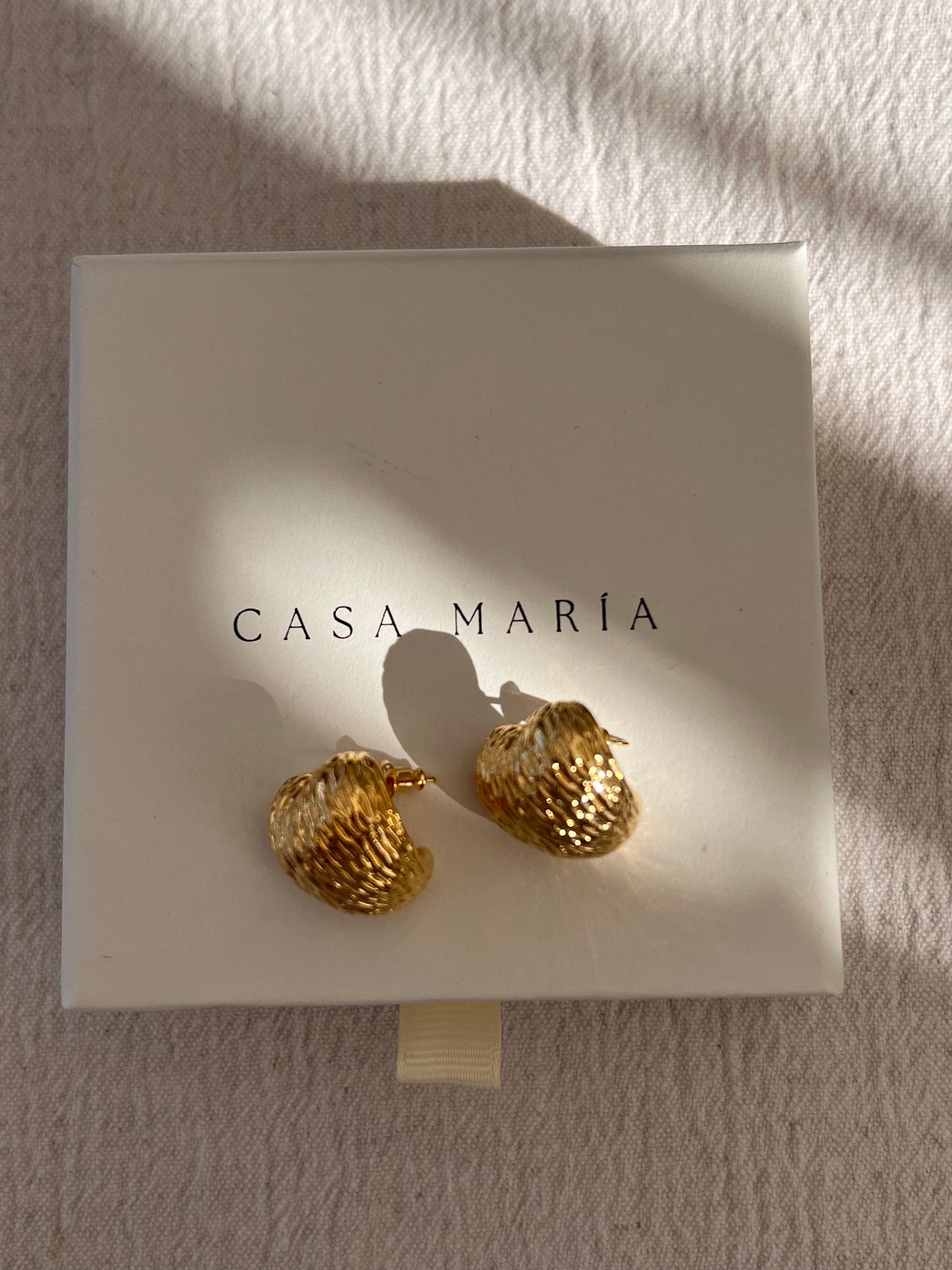 Acorn Studs