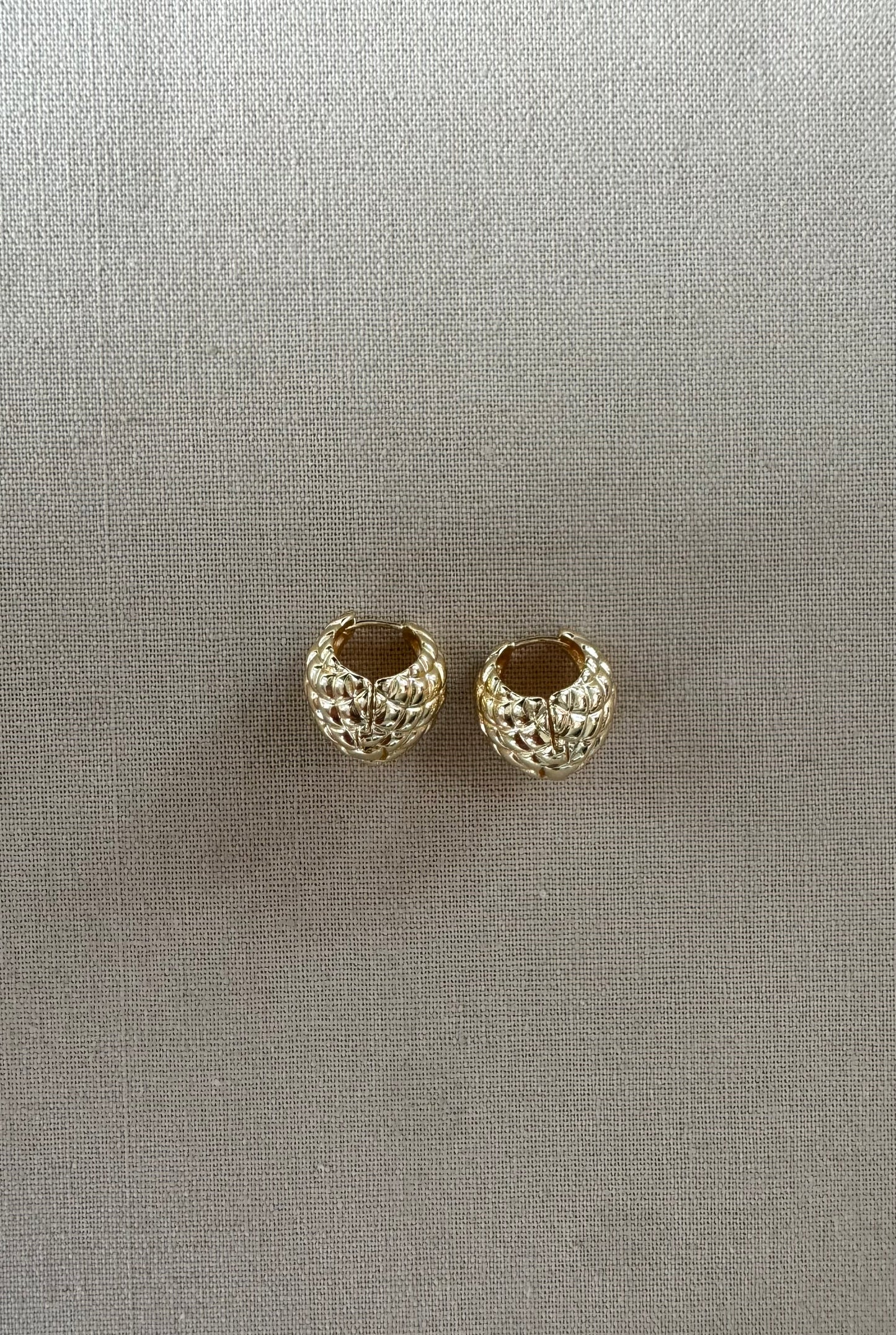 Acorn Hoops