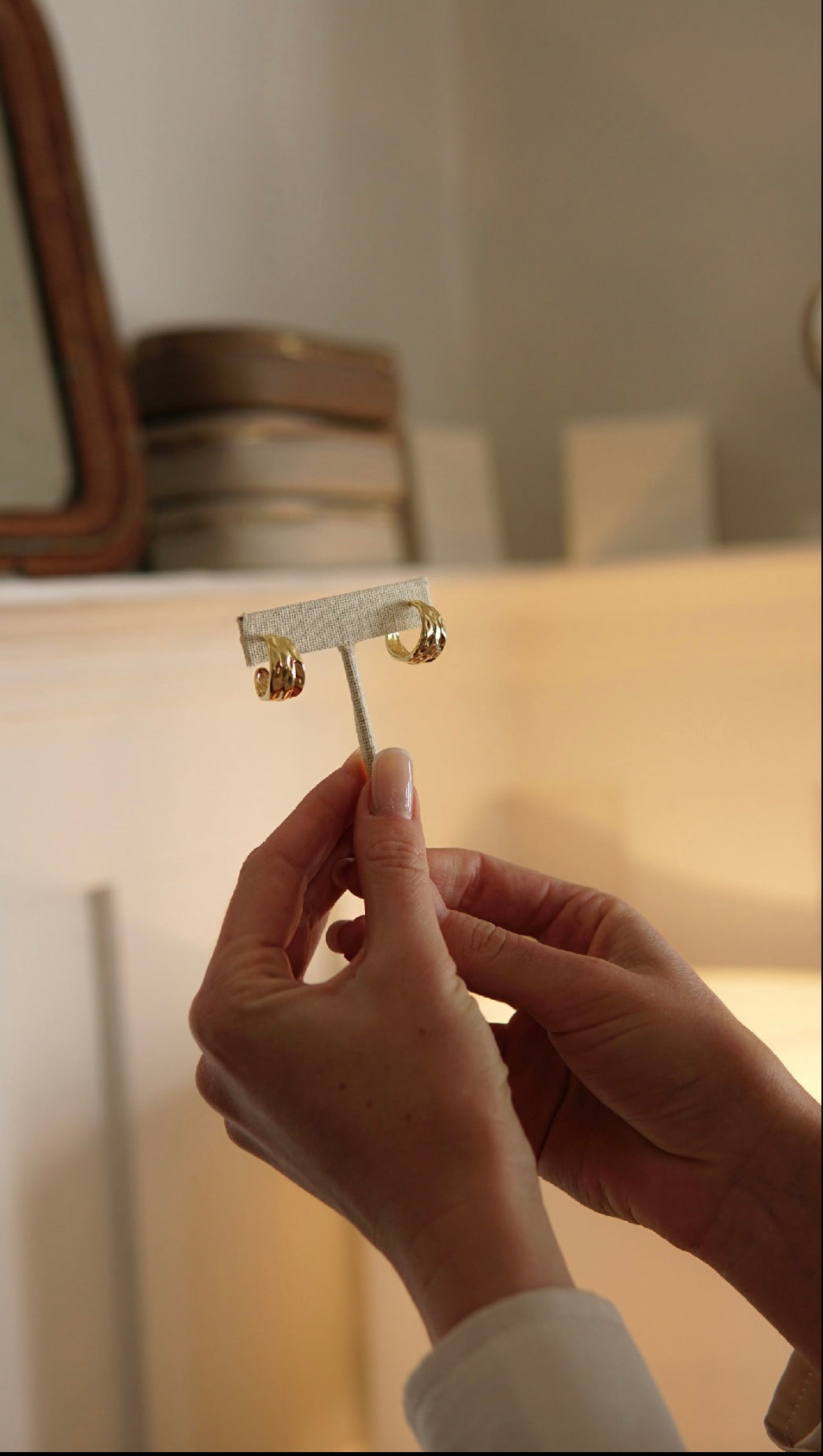 Yulianna Studs