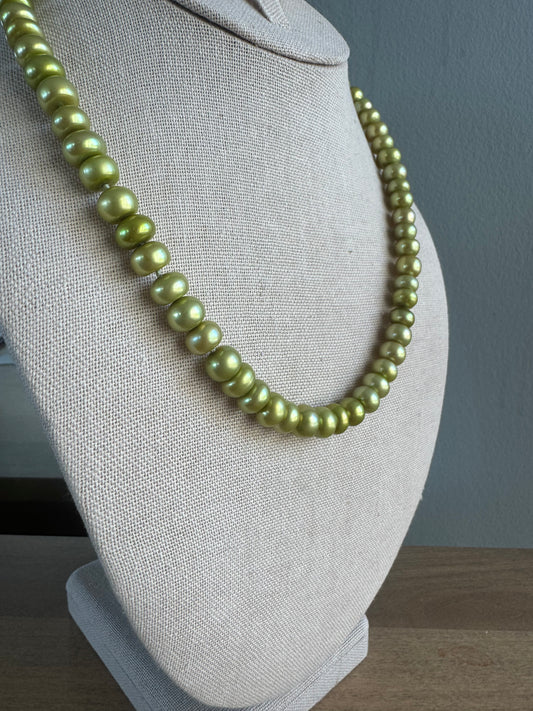 Handknotted Green Freshwater Pearl Necklace